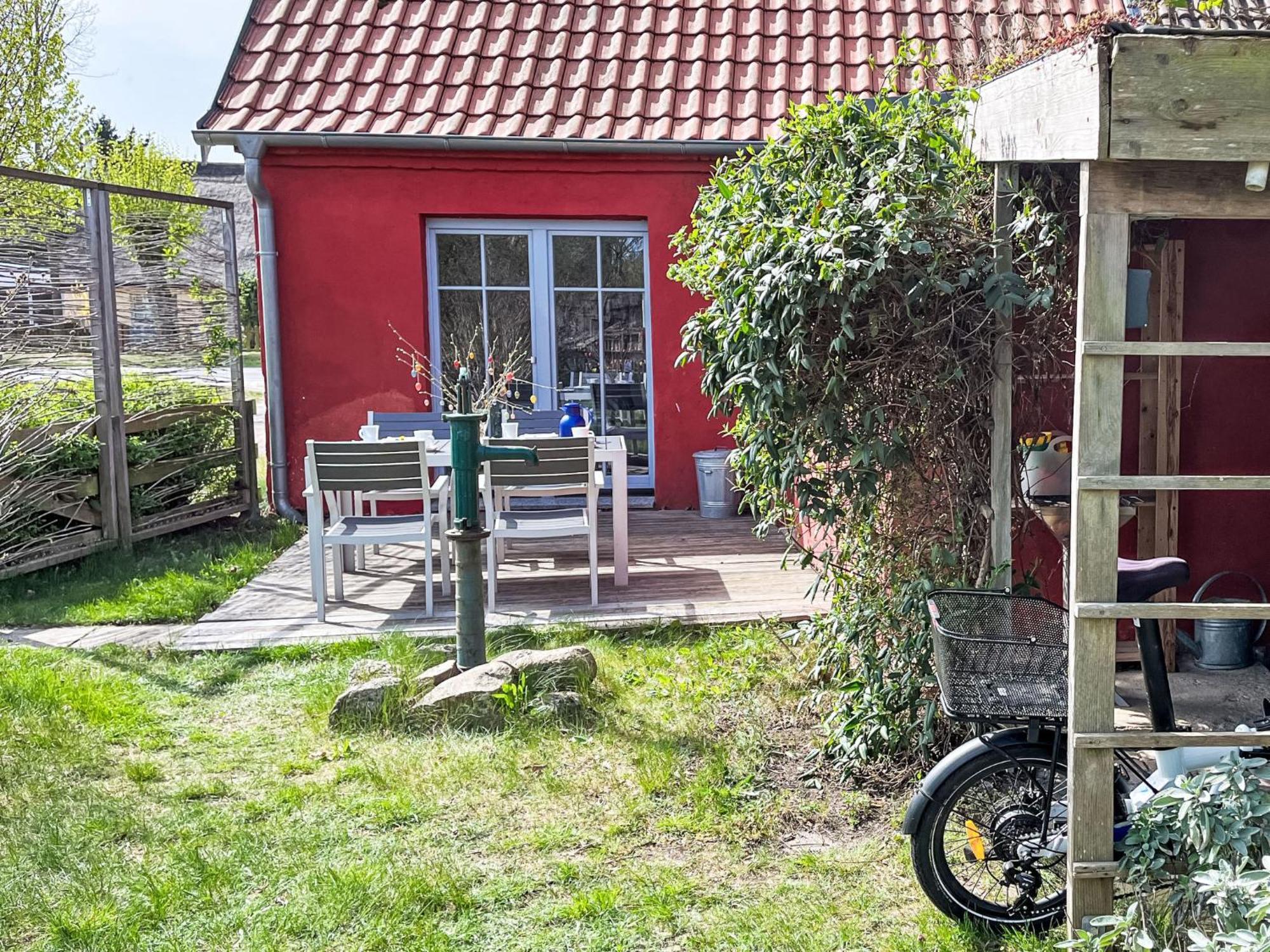 Holiday Home Kapitaenshaus Leo By Interhome Leopoldshagen Eksteriør billede